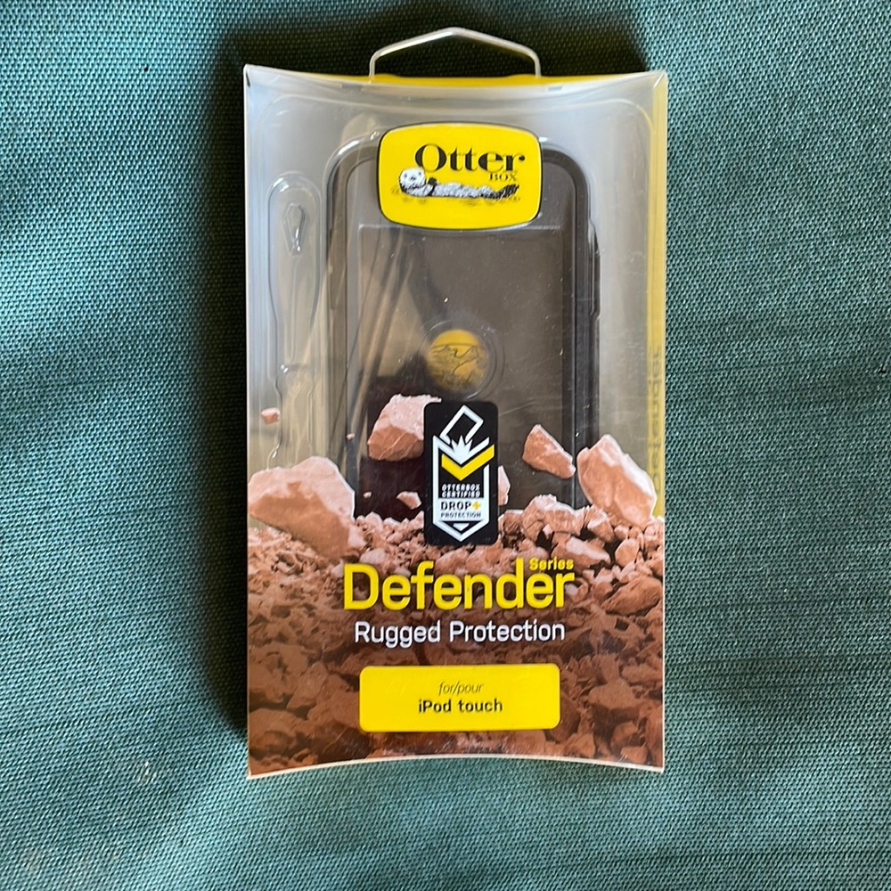 Otter box for iPod touch 7th gen
